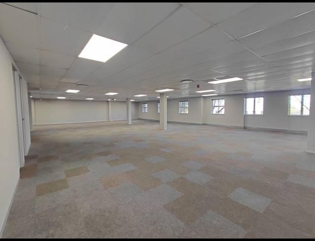 486M² OFFICE TO LET IN BRYANSTON